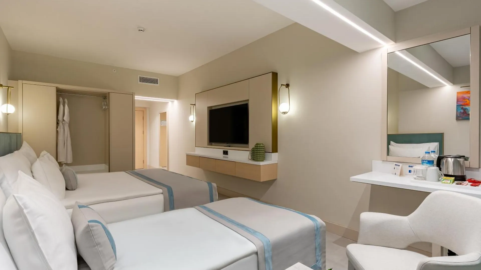 Bergiz Hotels & Resorts ケメル 5*,