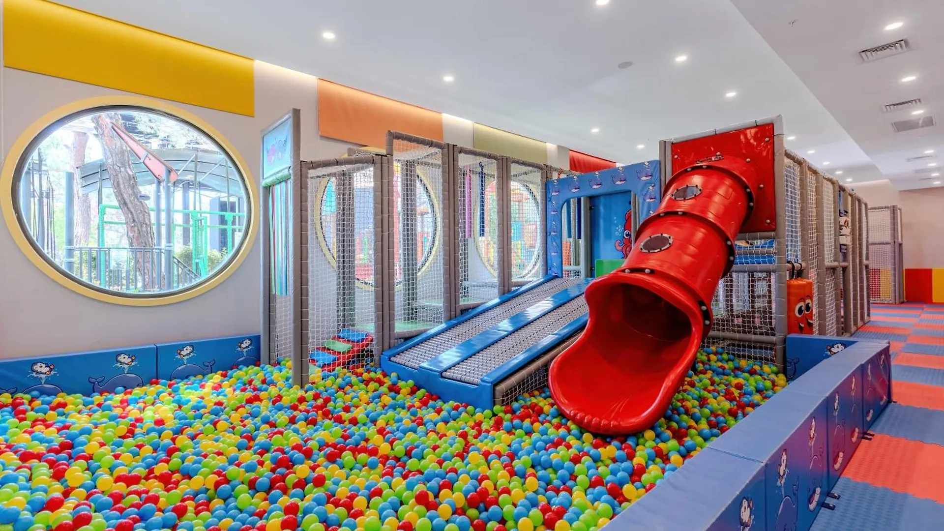 Bergiz Hotels & Resorts ケメル